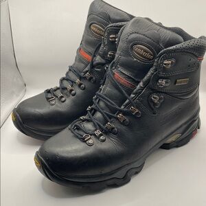 Zamberlan - Gore-Tex Lace up Outdoor Hiking Boots - Black - 7.5